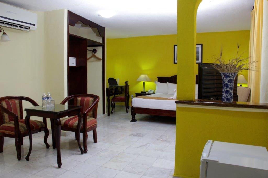 Hotel Madan Cardenas מראה חיצוני תמונה