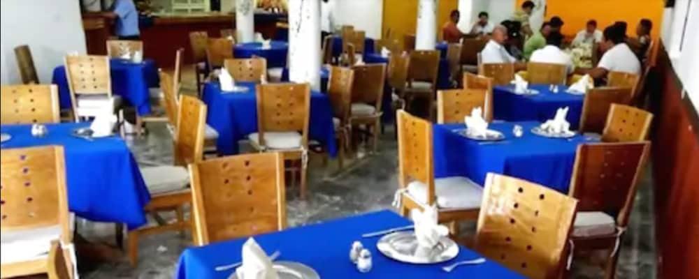 Hotel Madan Cardenas מראה חיצוני תמונה