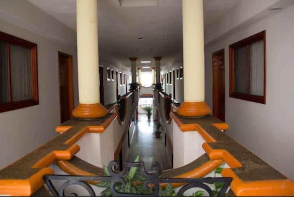 Hotel Madan Cardenas מראה חיצוני תמונה
