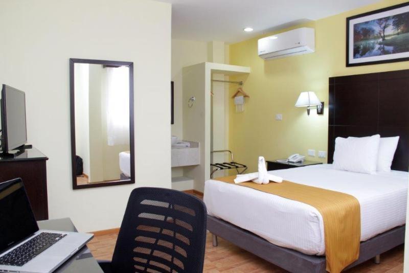 Hotel Madan Cardenas חדר תמונה