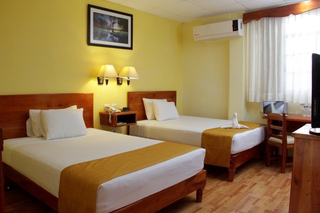 Hotel Madan Cardenas מראה חיצוני תמונה